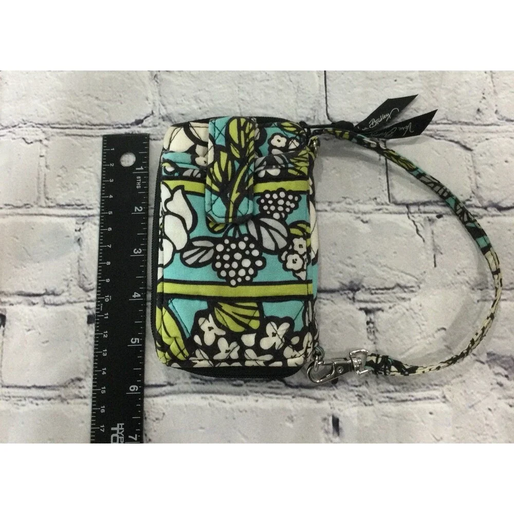 Vera Bradley Wallet Size 3" x 6" Multi Colors Zip Around - Picture 6 of 9